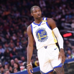 开云注册-赛前被短信告知失去首发位置 库明加表现终迎回暖