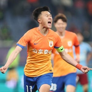 开云app-【中超】刘洋破门黄紫昌传射建功 泰山2比2十人河南