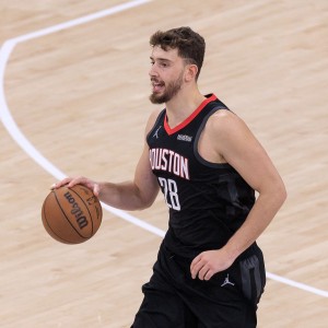 开云登录入口-乌度卡：我们有好几次都倒在地板上抢球 这场面有一阵子没见到了